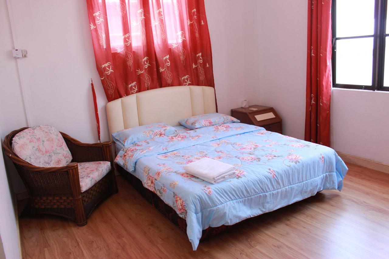 Marina Court, Kota Kinabalu, Sabah Villa Екстериор снимка