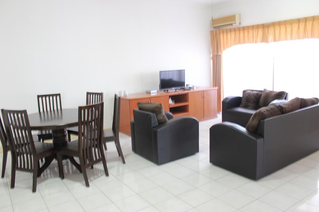 Marina Court, Kota Kinabalu, Sabah Villa Екстериор снимка