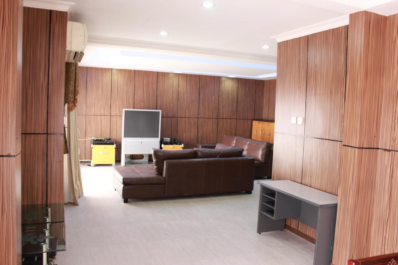Marina Court, Kota Kinabalu, Sabah Villa Екстериор снимка